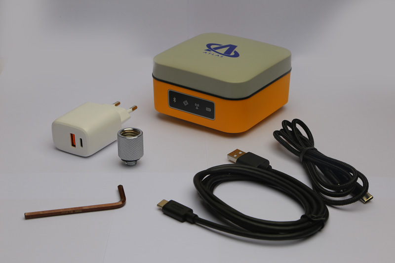 جی پی اس مولتی فرکانس اطلس مدل Mini A20-گیرنده نقشه برداری-توپوکالا-لوازم جانبی
